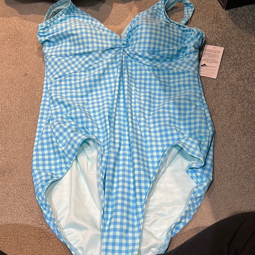 *New* Womens bathing Suit, Size Large, Lands End